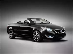 Samochód Volvo C70 cabrio z roku 2014