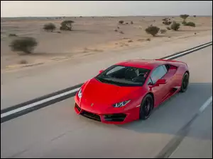Czerwony Lamborghini Huracan LP 580-2 rocznik 2016
