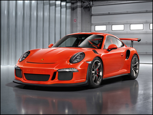 Samochód Porsche 911 GT3 w garażu