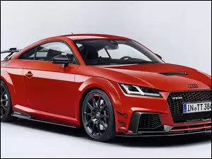 Czerwone Audi TT RS