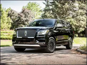 Lincoln Navigator L Black Label