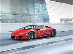 Lamborghini LP 580-2 Huracan na drodze