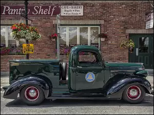 Zabytkowy samochód Bell Telephone Service Truck