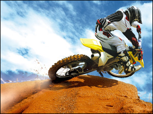 Motocyklista podczas wyścigów Motocross