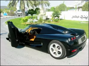 Czarny, Koenigsegg