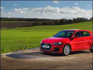 Audi A1 Sportback czerwony