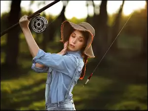 Dziewczyna z wędką