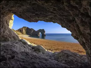 Łuk wapienny Durdle Door typu klifowego na Wybrzeżu Jurajskim w Anglii