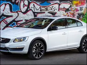 Volvo S60 Cross 2018