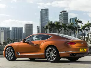 Bok, Bentley Continental GT V8 Coupe