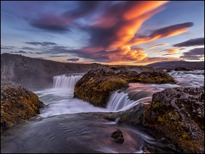Skały, Islandia, Wodospad Godafoss, Rzeka, Chmury