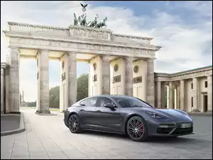 Brama Brandenburska, Niemcy, 971, Porsche Panamera II, Berlin