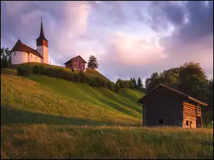 Domy, Chmury, Kościół, Wzgórze, Drzewa