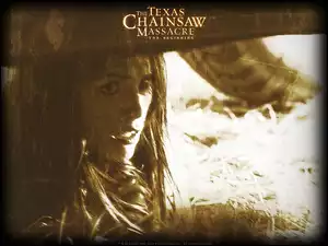 Texas Chainsaw Massacre The Beginning, opona, kobieta, trawa