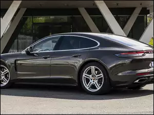 Porsche Panamera, Czarne