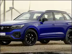 2020, Volkswagen Touareg R