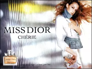 flakon, Dior, kobieta, cherie, perfumy