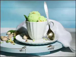 Filiżanka, Lody, Pistacje, Deska, Łyżeczka, Ściereczka
