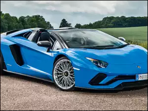 Lamborghini Aventador S, Niebieskie