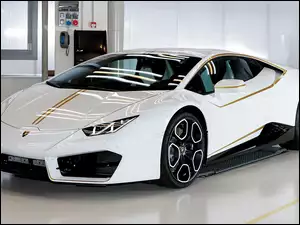 2017, Lamborghini Huracan RWD Ad Personam