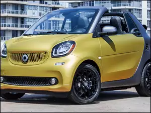 2017, Żółty, Smart Fortwo Cabrio