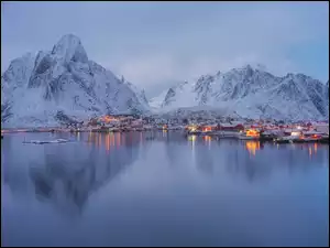 Reine na Lofotach zimą