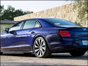 Bentley Flying Spur Hybryda