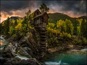 Stany Zjednoczone, Ciemne, Chmury, Drzewa, Crystal Mill, Młyn, Crystal River, Rzeka, Skały, Kolorado