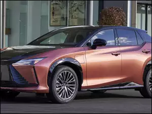 Lexus RZ 450e
