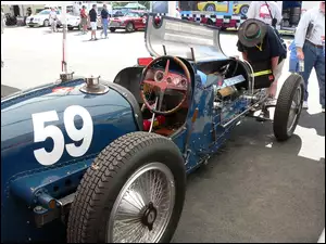 silnik, Bugatti, kierownica