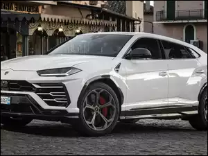 Lamborghini Urus Carbon