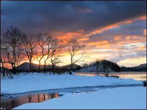 Jezioro Lake Hibara zimą