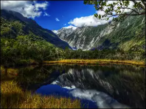 Lodowiec Franz Josef Glacier, Góry, Park Narodowy Westland Tai Poutini, Nowa Zelandia, Jezioro