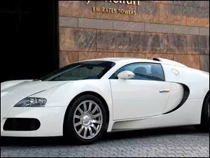 2005, Bugatti Veyron