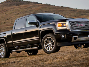 Czarna GMC Sierra Denali