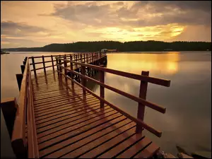 Jezioro, Molo