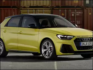 Bok, Audi A1 Sportback S, Przód