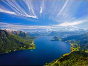 Gmina Orsta, Fiord, Chmury, Norwegia, Niebo, Góry, Orstafjorden