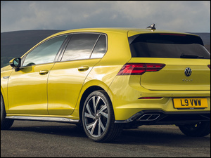 Volkswagen Golf Mild Hybrid R