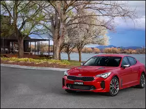 Samochód Kia Stinger 2017