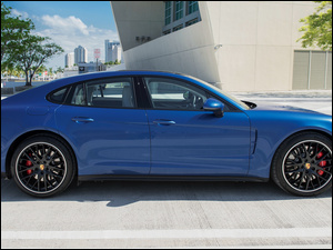 Porsche Panamera Turbo 2017