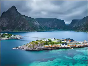 Wioska Hamnoy, Morze, Most, Lofoty, Góry, Chmury, Norwegia, Domy