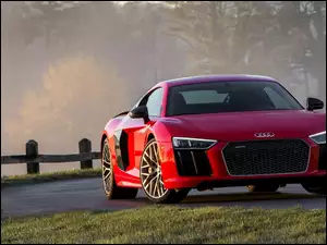 Czerwone Audi R8 V10 plus rocznik 2017