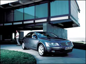 Volkswagen Phaeton