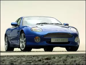 Niebieski, Aston Martin DB7