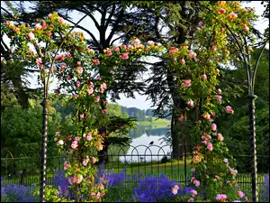 Pergola, Krajobraz, Kwiaty, Ogród, Jezioro