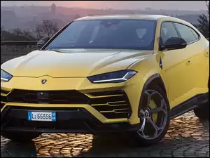 2018, Lamborghini Urus Carbon