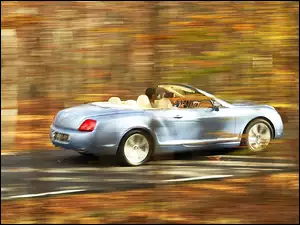 Błękitny, Bentley Continental GTC