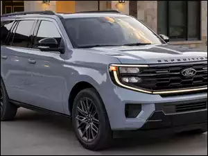 Bok, Ford Expedition, Przód