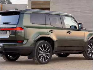 Bok, Lexus GX, Tył